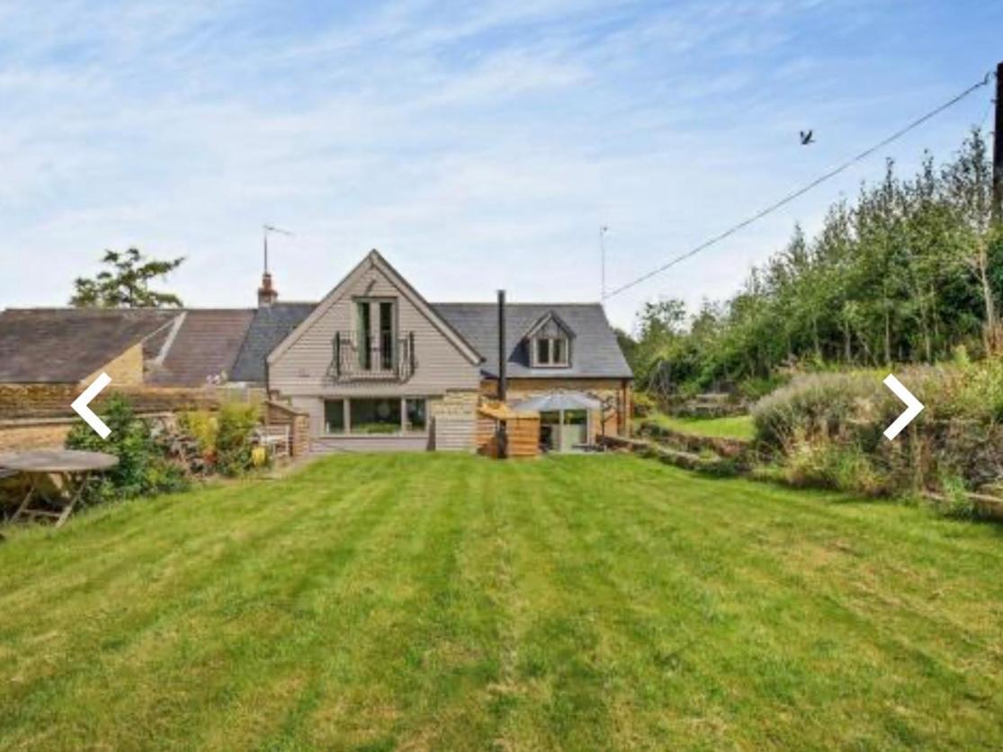 Luxury Country Cottage With A View Enstone Extérieur photo