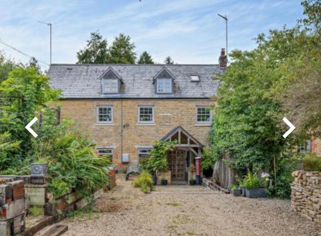 Luxury Country Cottage With A View Enstone Extérieur photo